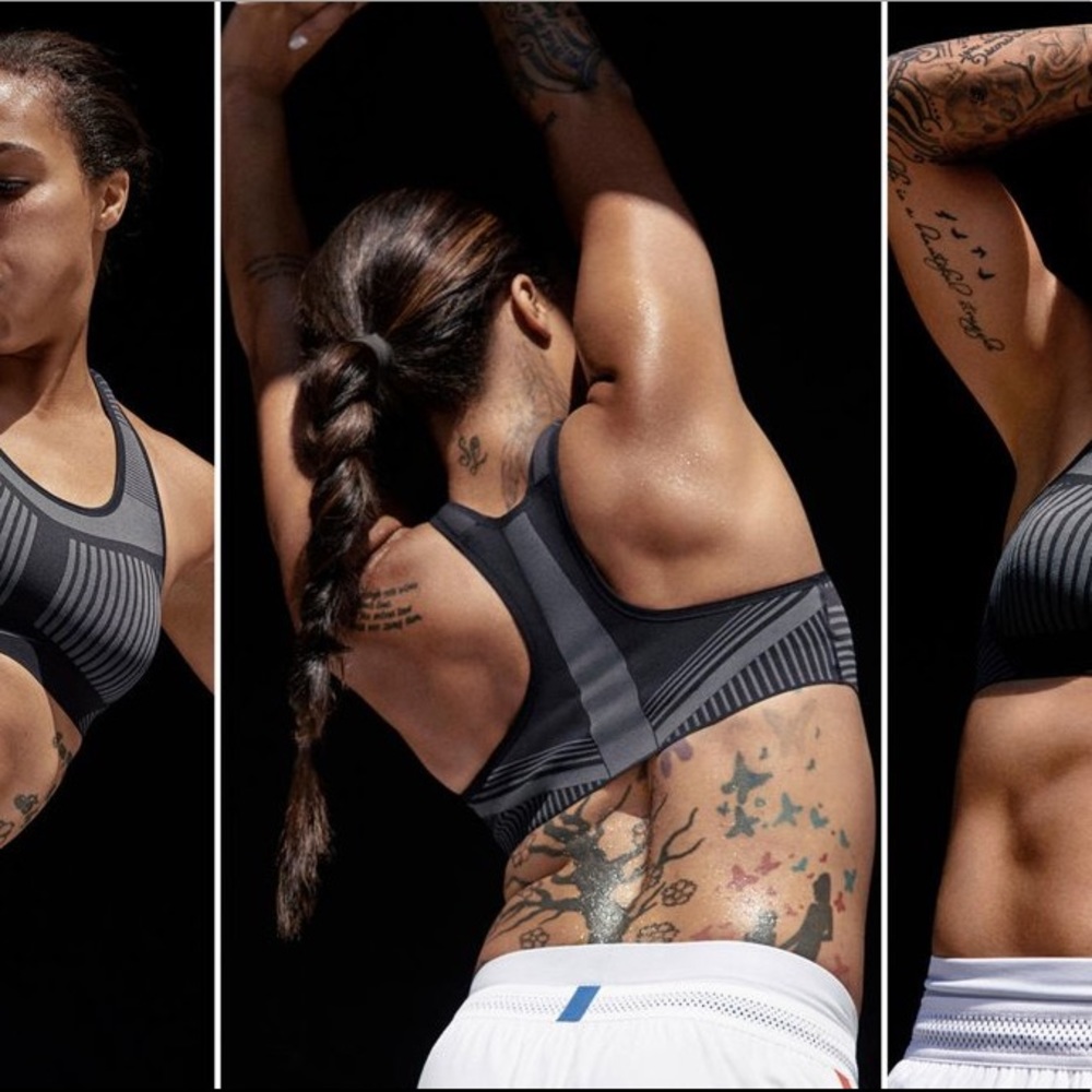 Nike Women’s Fenom Sportsbra